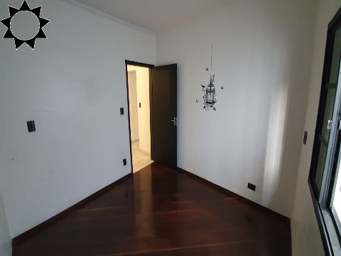 Casa à venda com 2 quartos, 130m² - Foto 5