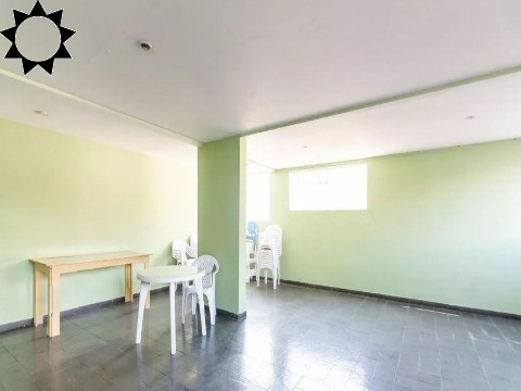 Apartamento à venda com 2 quartos, 60m² - Foto 11