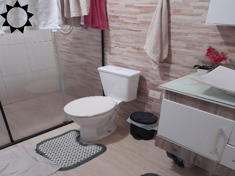 Casa à venda com 2 quartos, 120m² - Foto 9