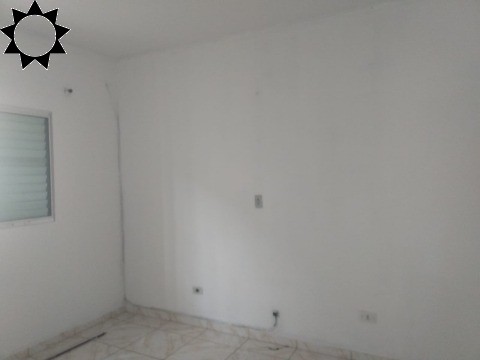 Casa à venda com 2 quartos, 107m² - Foto 4