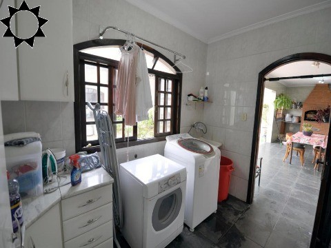 Casa à venda com 3 quartos, 274m² - Foto 6