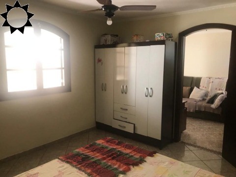 Casa à venda com 6 quartos, 300m² - Foto 32