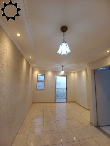 Apartamento à venda com 2 quartos, 62m² - Foto 1