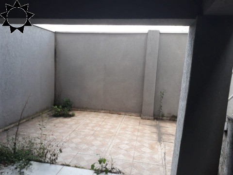 Casa à venda com 3 quartos, 155m² - Foto 2