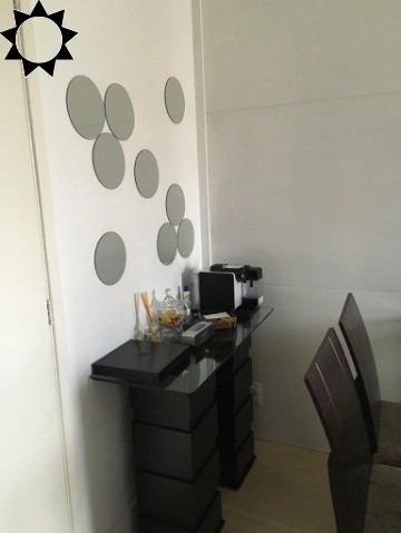 Apartamento à venda com 3 quartos, 81m² - Foto 20