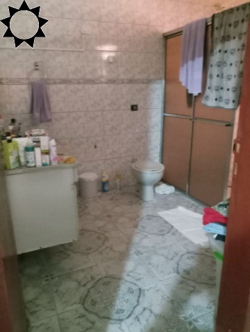 Casa à venda com 5 quartos, 287m² - Foto 4