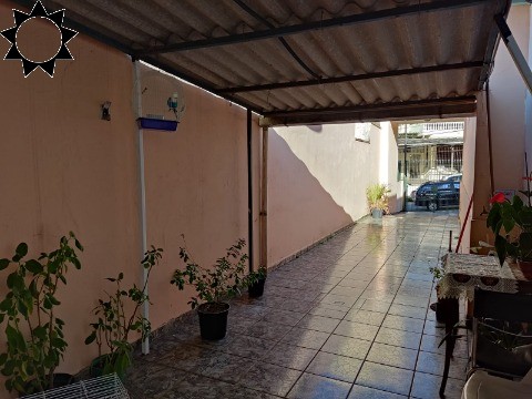 Casa à venda e aluguel com 3 quartos, 270m² - Foto 12