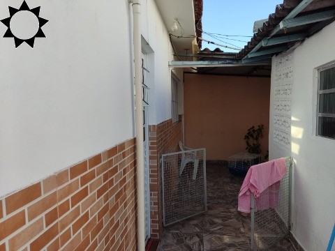 Casa à venda e aluguel com 3 quartos, 270m² - Foto 13