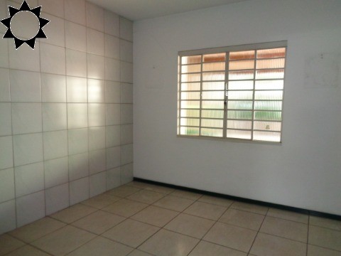 Casa à venda com 4 quartos, 144m² - Foto 14