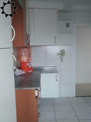 Apartamento à venda com 2 quartos, 62m² - Foto 13