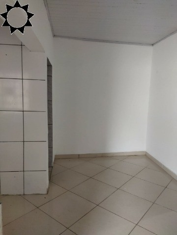 Casa à venda com 5 quartos, 250m² - Foto 9