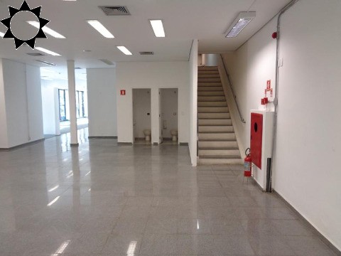 Prédio Inteiro para alugar, 720m² - Foto 12