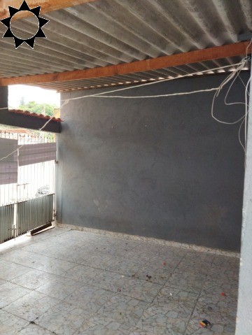 Casa à venda com 5 quartos, 250m² - Foto 5