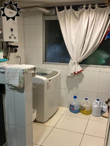 Apartamento à venda com 2 quartos, 45m² - Foto 2