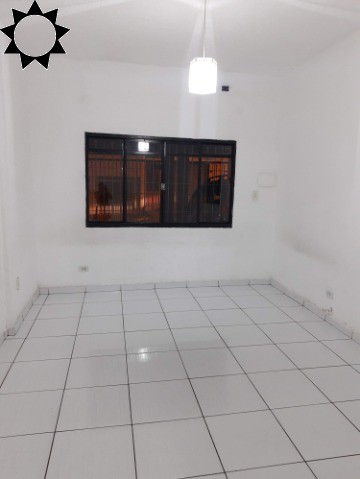 Casa à venda com 9 quartos, 380m² - Foto 1