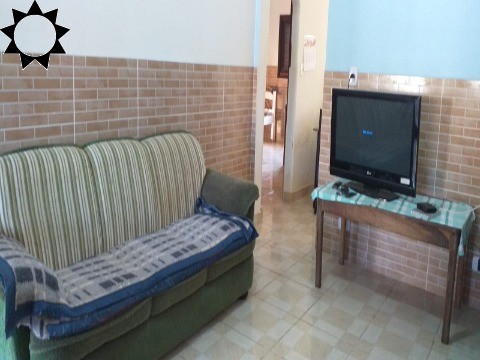 Casa à venda com 3 quartos, 200m² - Foto 1