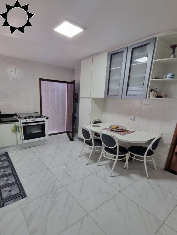 Casa à venda com 2 quartos, 148m² - Foto 8