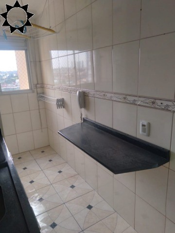 Apartamento à venda com 3 quartos, 55m² - Foto 3