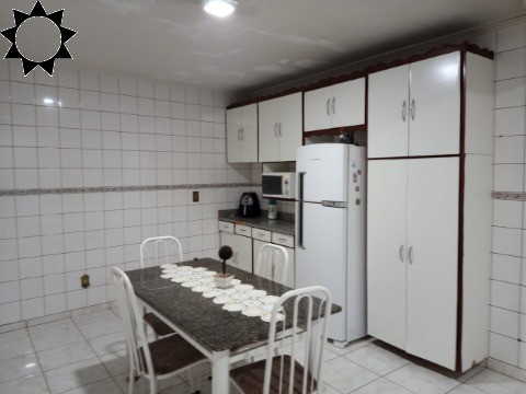 Casa à venda com 4 quartos, 306m² - Foto 40