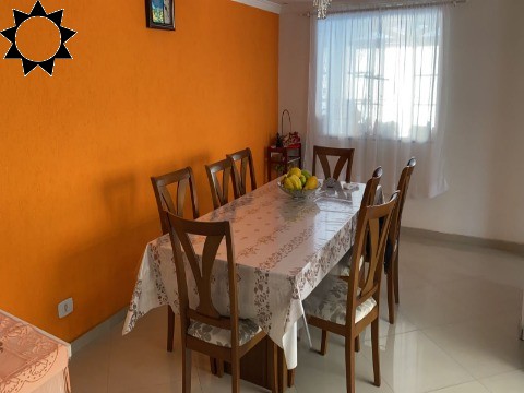 Casa à venda com 5 quartos, 220m² - Foto 6