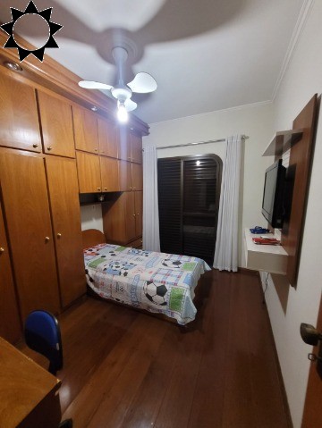 Apartamento à venda com 3 quartos, 127m² - Foto 9