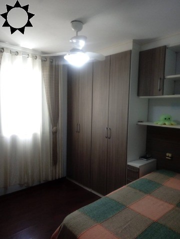 Casa à venda com 3 quartos, 99m² - Foto 1