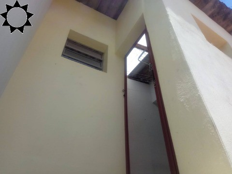 Casa à venda com 3 quartos, 99m² - Foto 8