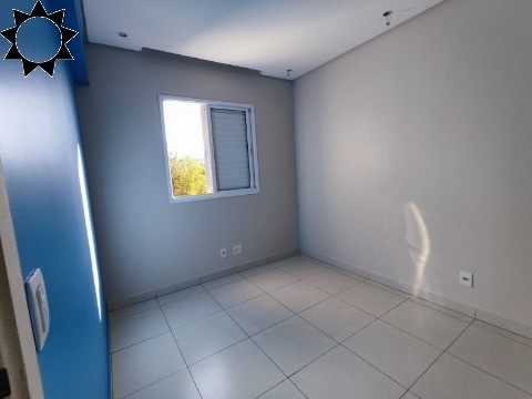 Apartamento à venda com 4 quartos, 105m² - Foto 2