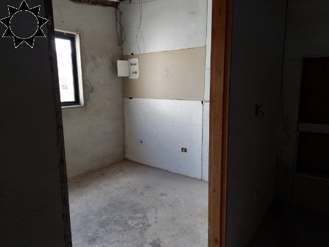 Casa à venda com 5 quartos, 200m² - Foto 23