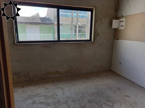 Casa à venda com 5 quartos, 200m² - Foto 21