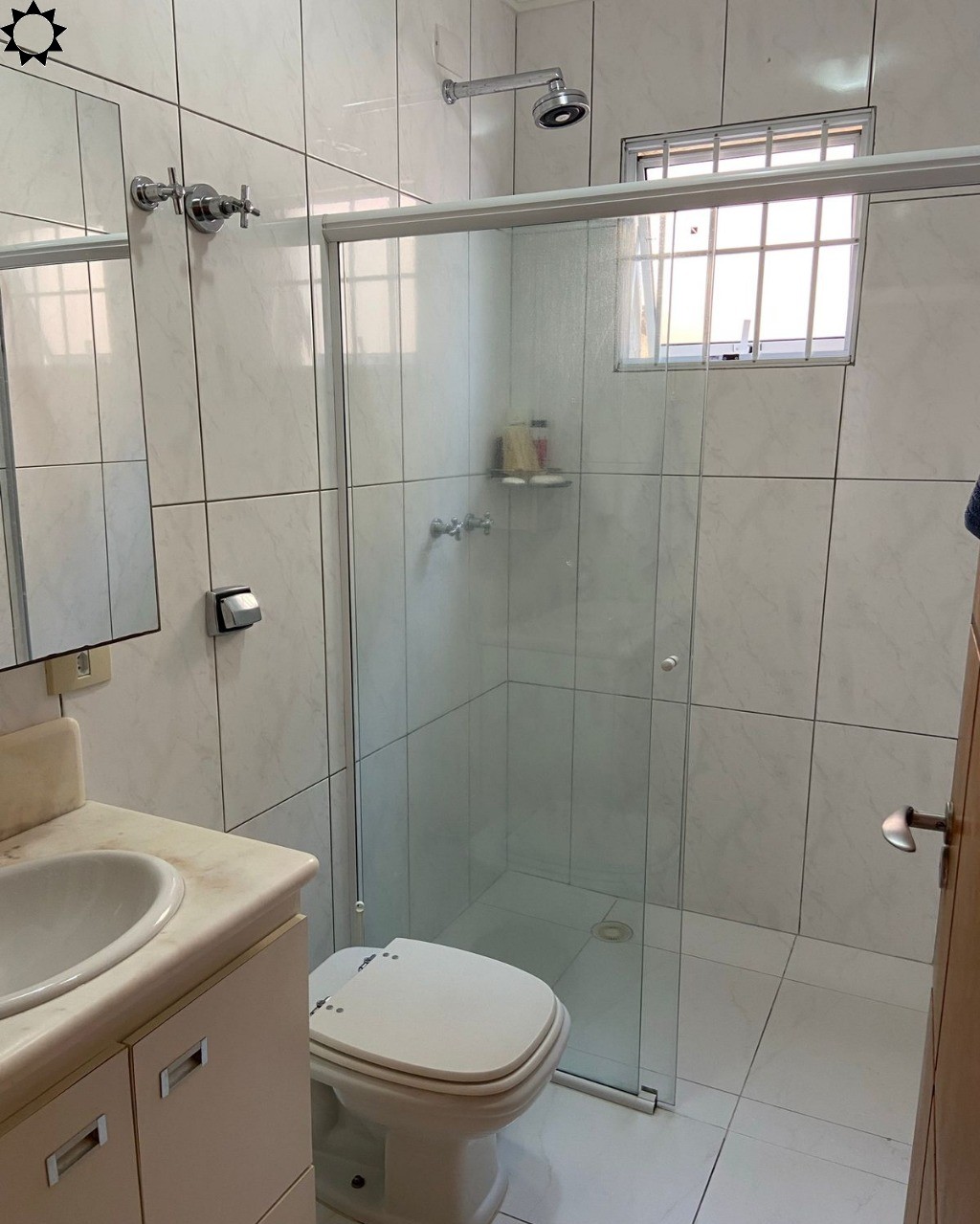 Casa à venda com 3 quartos, 240m² - Foto 16