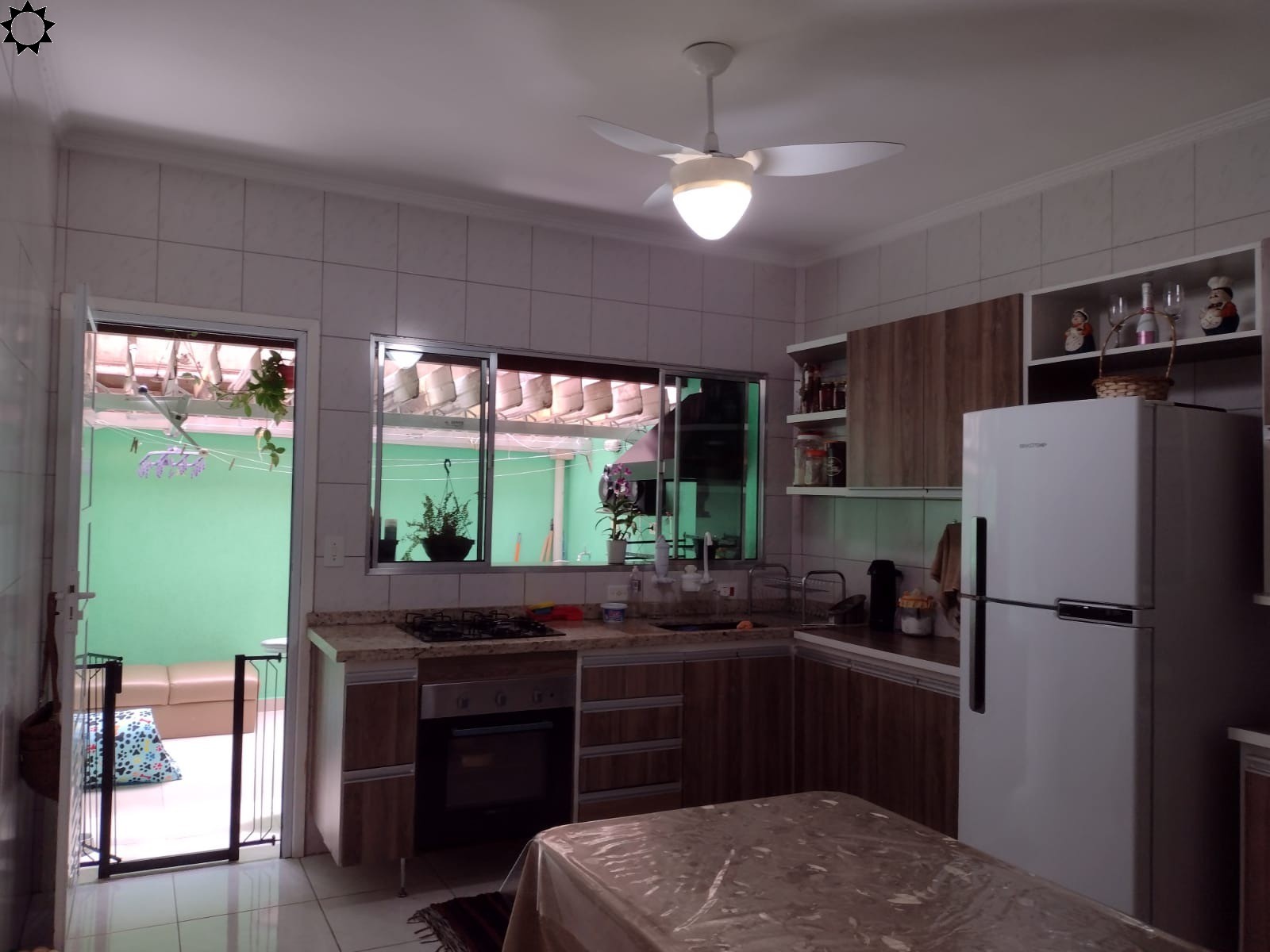 Casa à venda com 2 quartos, 80m² - Foto 5