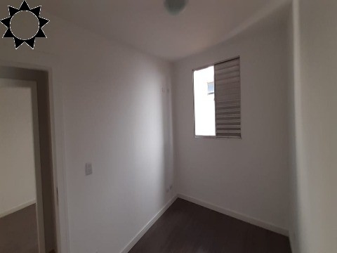 Apartamento à venda com 2 quartos, 60m² - Foto 11