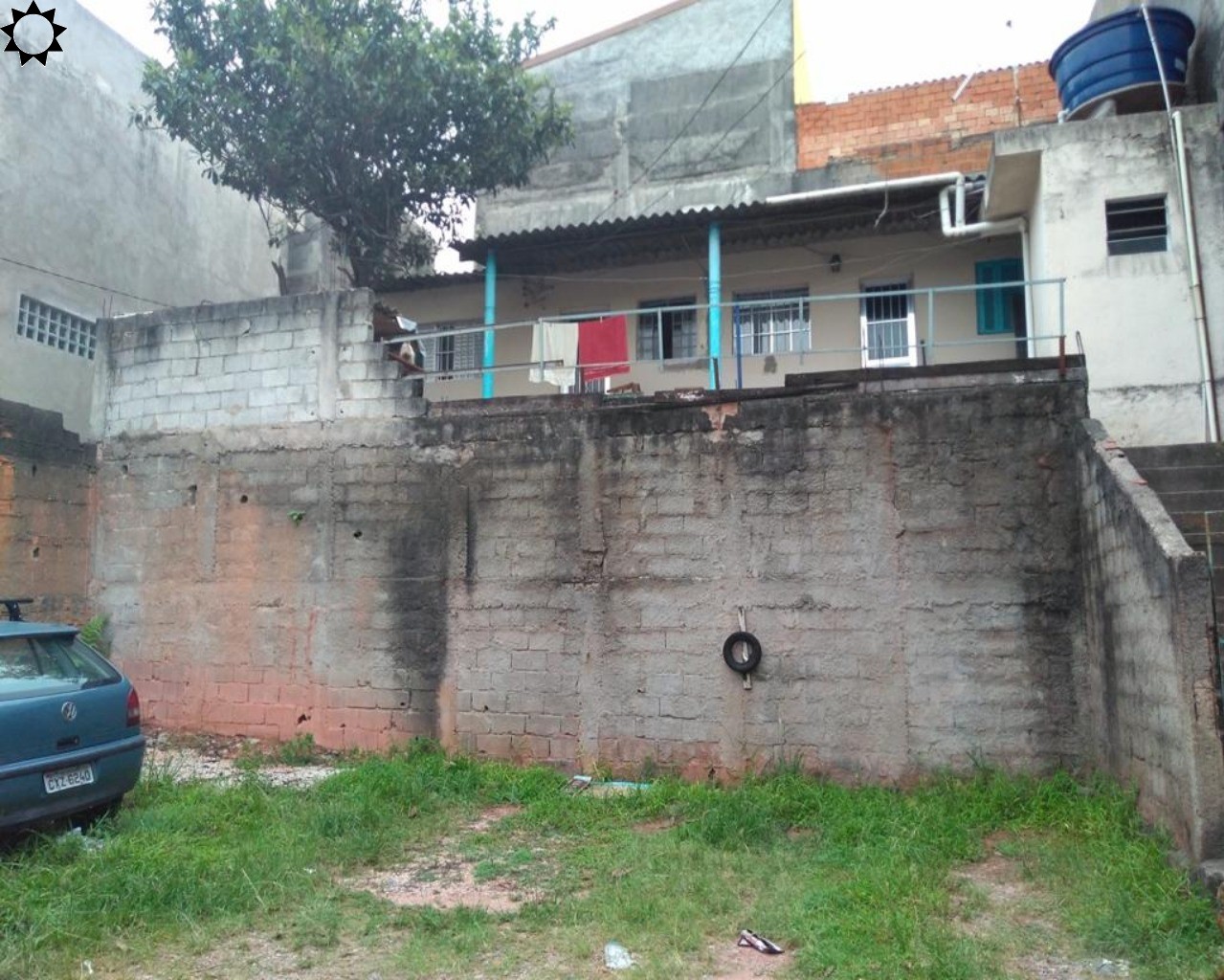 Casa à venda com 1 quarto, 250m² - Foto 1