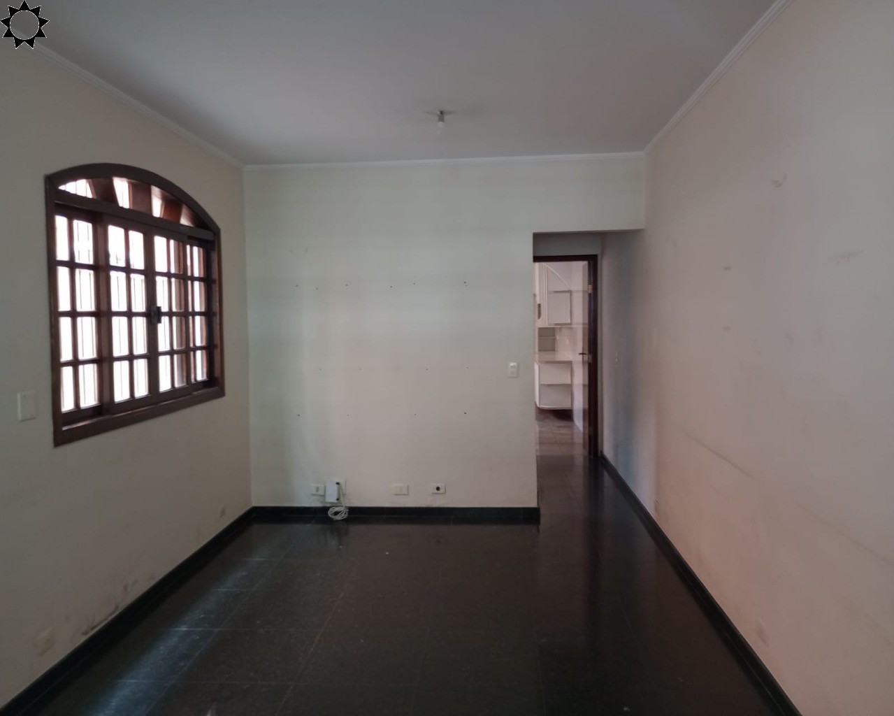 Casa à venda com 3 quartos, 121m² - Foto 4