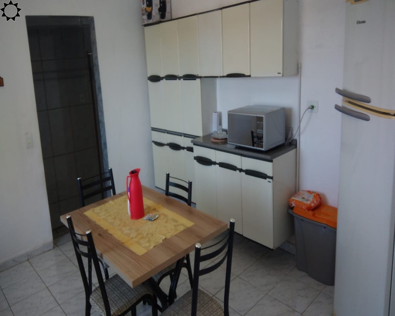 Casa à venda com 2 quartos, 81m² - Foto 12