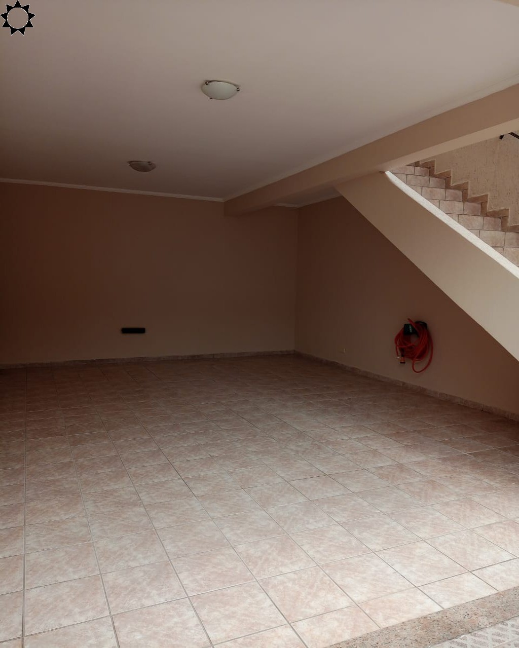 Casa para alugar com 3 quartos, 180m² - Foto 5