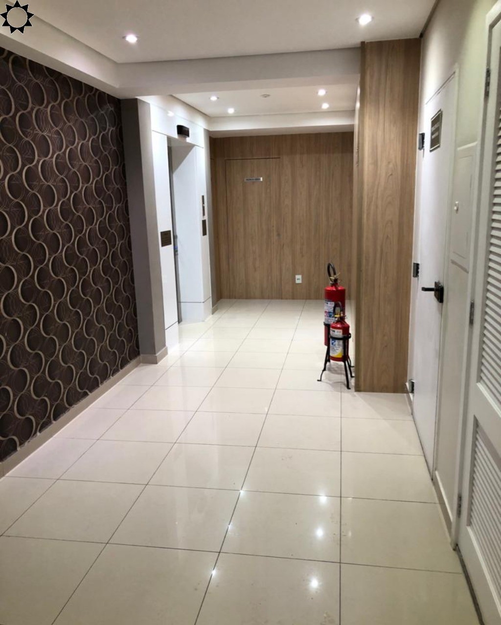 Apartamento à venda com 2 quartos, 49m² - Foto 13