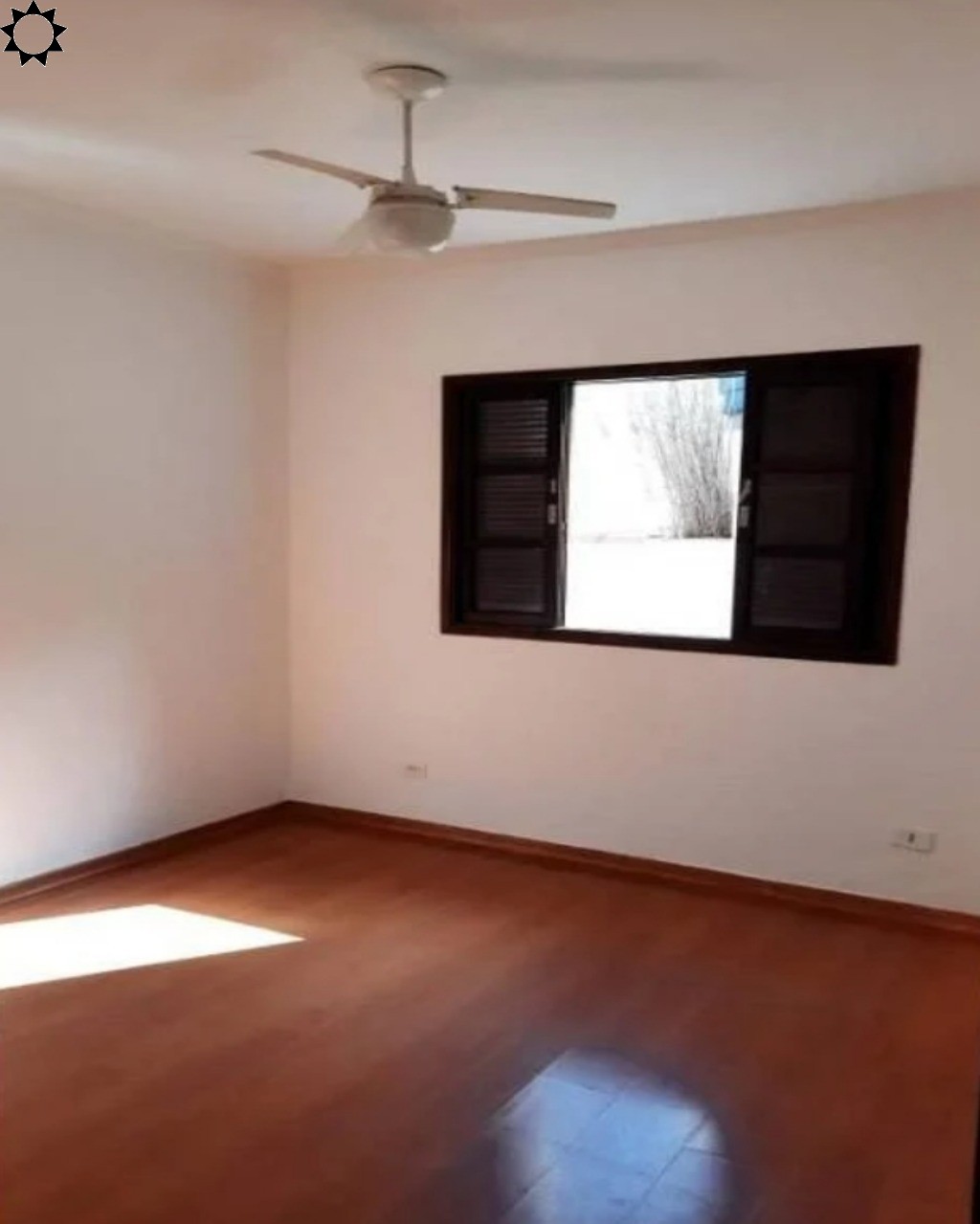 Casa para alugar com 2 quartos, 90m² - Foto 11