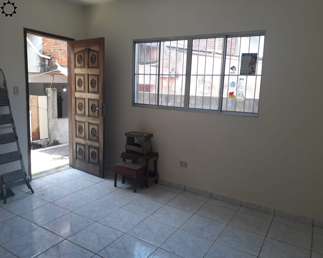 Casa, 3 quartos, 250 m² - Foto 1