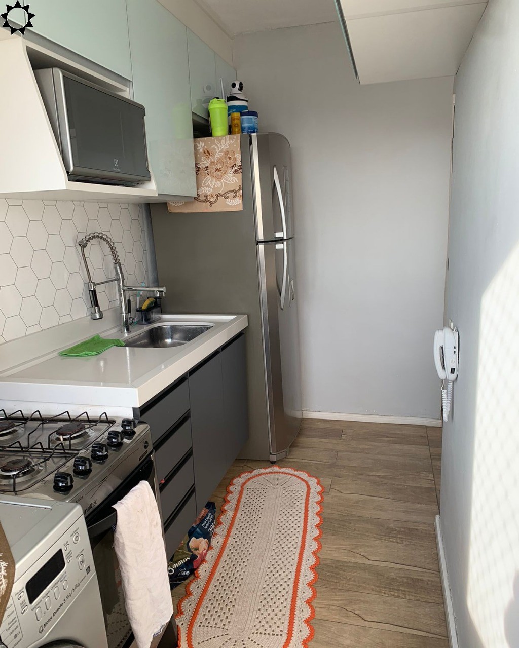 Apartamento à venda com 2 quartos, 41m² - Foto 2