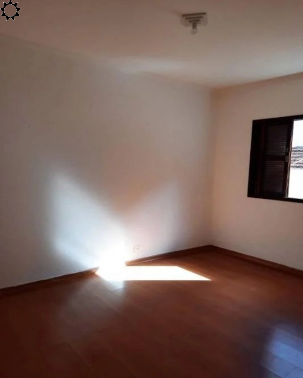 Casa para alugar com 2 quartos, 90m² - Foto 9