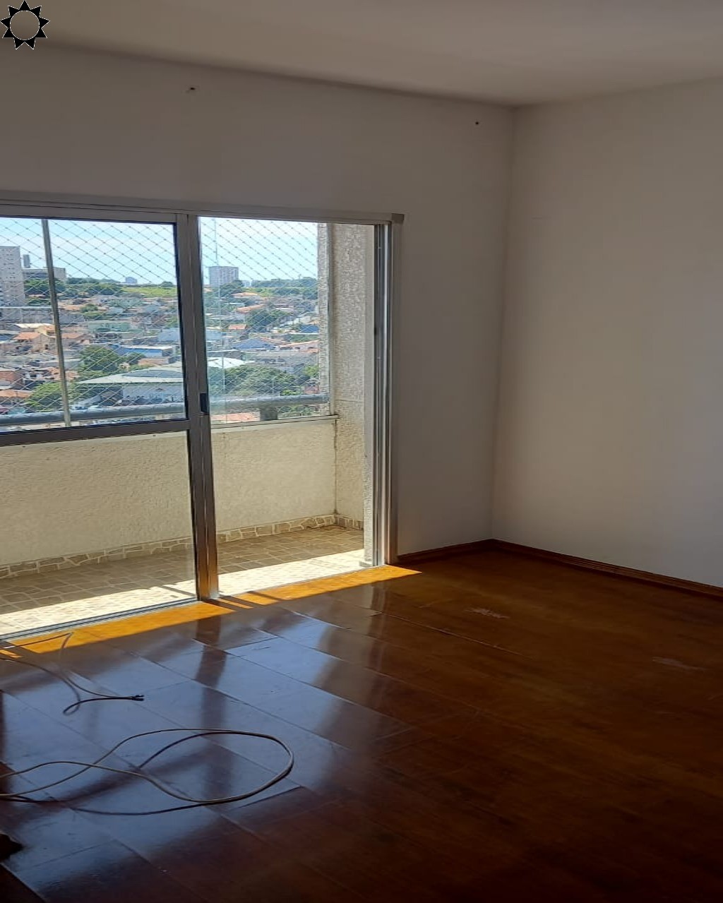 Apartamento à venda com 2 quartos, 67m² - Foto 1