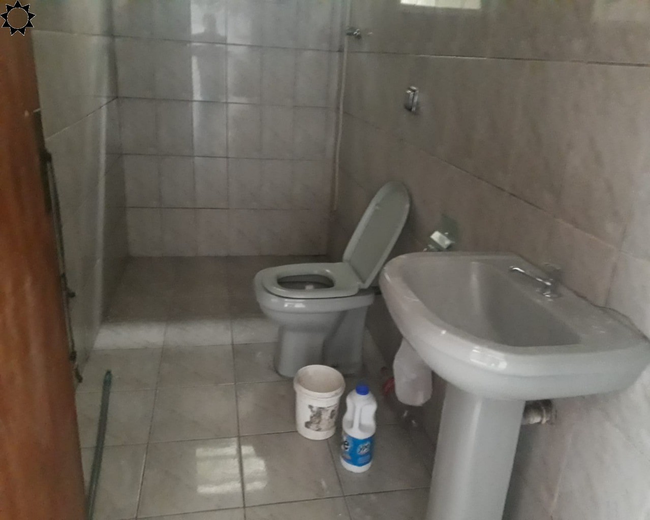 Casa à venda com 3 quartos, 250m² - Foto 11