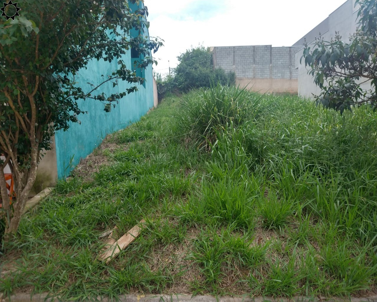 Terreno à venda, 150m² - Foto 1