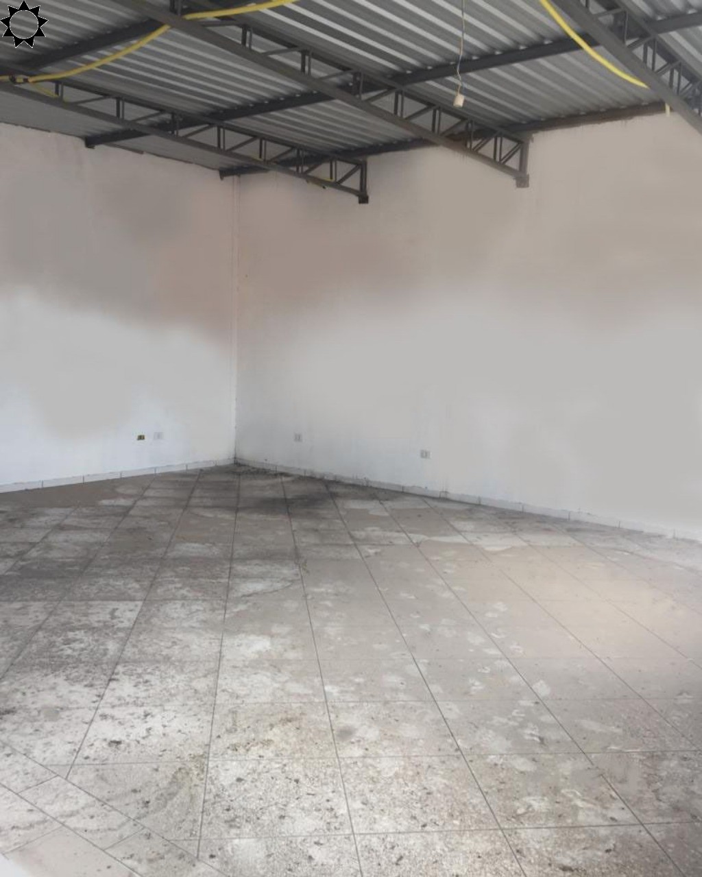 Prédio Inteiro para alugar com 1 quarto, 270m² - Foto 1