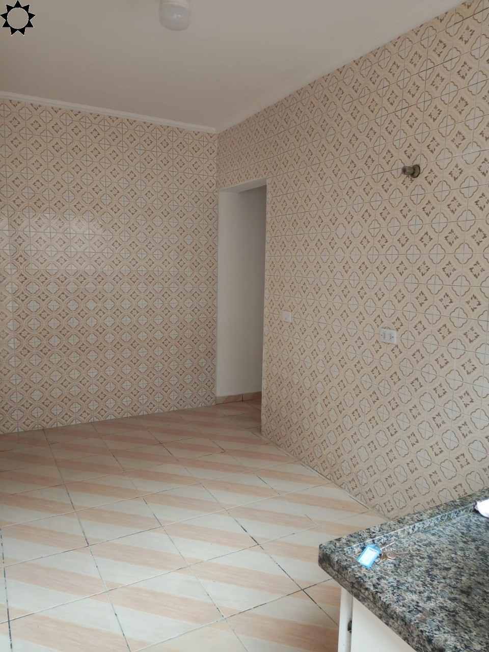 Casa para alugar com 2 quartos, 90m² - Foto 28