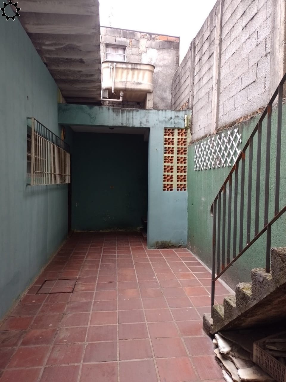 Casa à venda com 3 quartos, 200m² - Foto 3