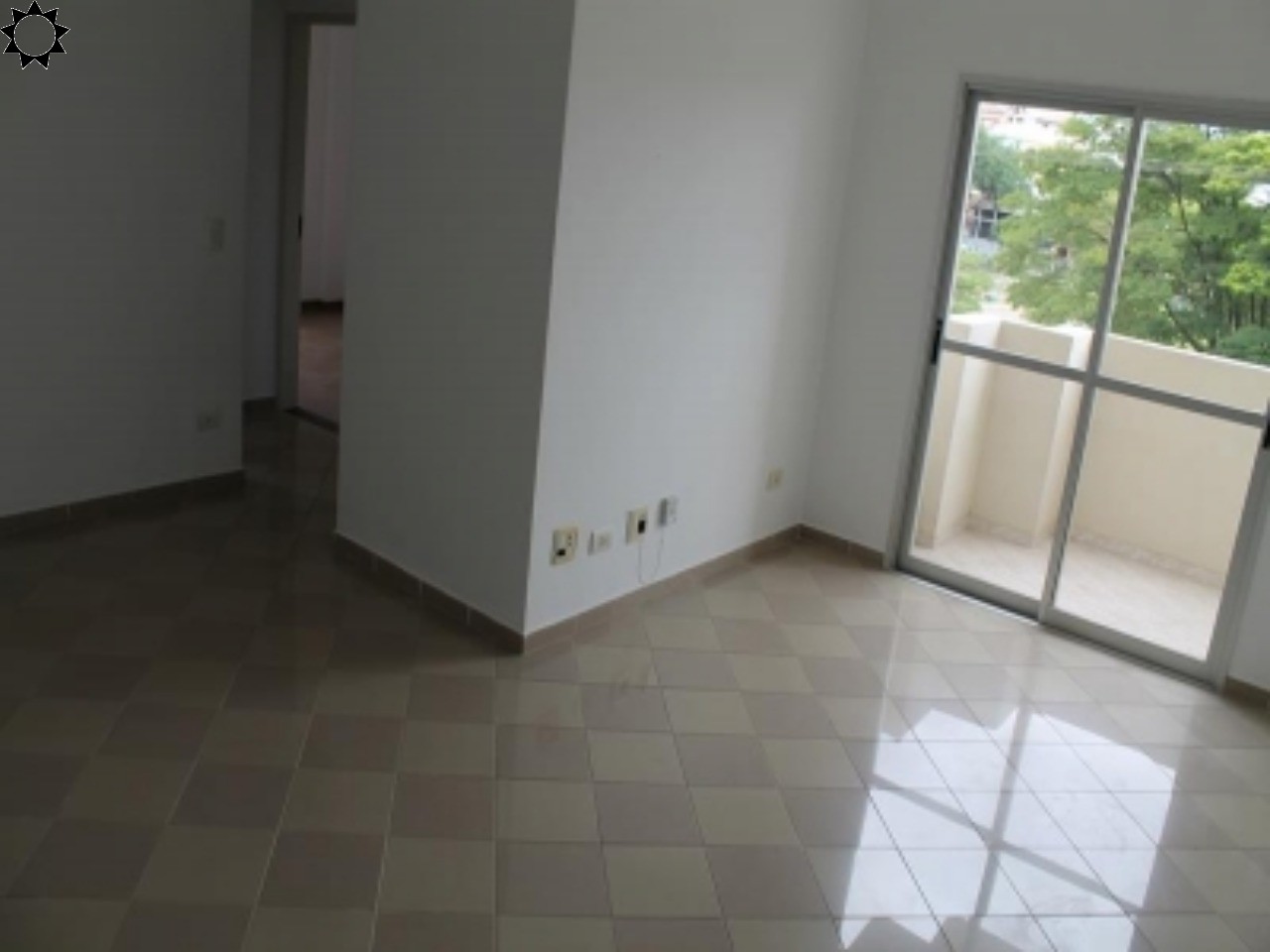 Apartamento à venda com 2 quartos, 65m² - Foto 3