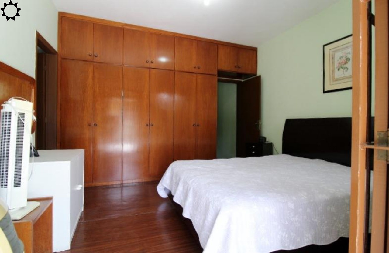 Casa à venda com 3 quartos, 280m² - Foto 14